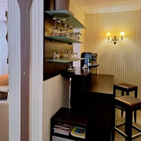 Mit Zwei Doppelzimmer Hotel